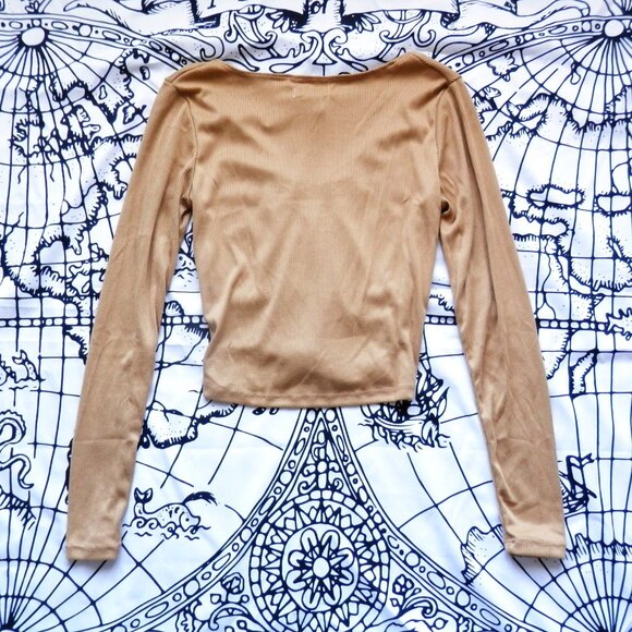 ✨ Poof Apparel || Ribbed Crop Long Sleeve with Ring Detail - Picture 5 of 5